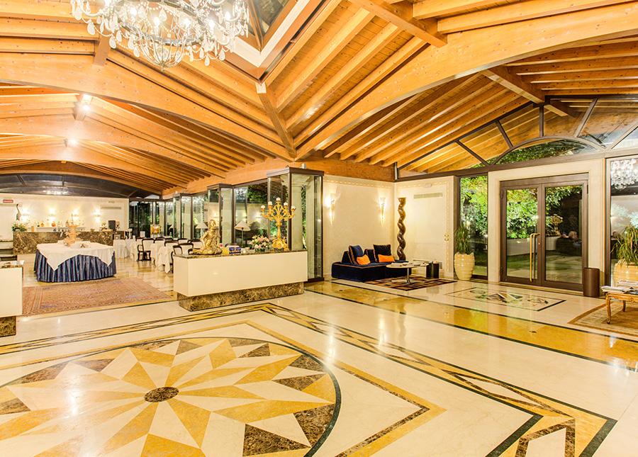 Monastero Resort & Spa سويانو ديل لاغو المظهر الخارجي الصورة